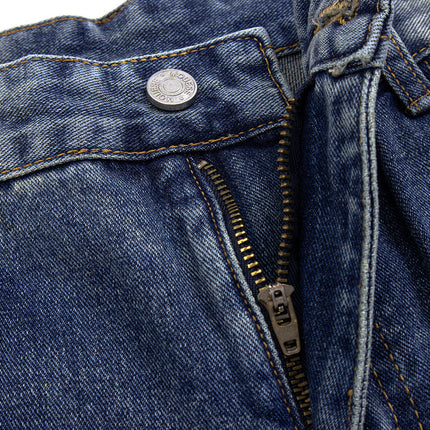 Men's casual straight pants,
Denim jeans for men,
Classic straight leg jeans,
Comfortable fit denim,
High-quality denim jeans,
Everyday denim jeans,
Casual pants for men,
Versatile straight jeans,
Relaxed fit jeans,
Durable denim jeans,
All-day comfort jeans,
Smart-casual denim,
Timeless denim style,
Flattering straight leg jeans,
Men's wardrobe essentials,
Stylish men's jeans,
Premium quality denim,
Reliable denim jeans,
Modern men's fashion,
Easy-to-wear denim,
Casual chic jeans,