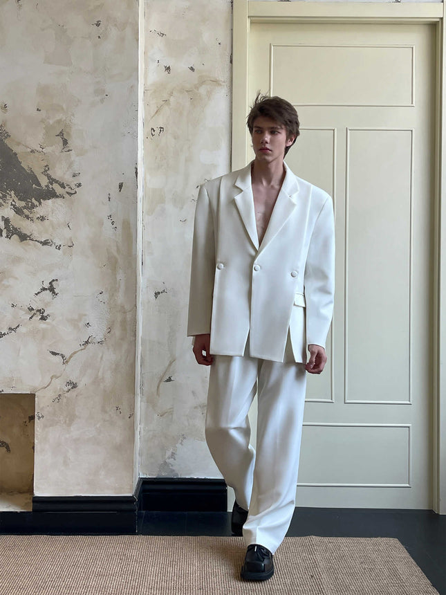 white suit for men

men’s formal white suit

double breasted blazer men

modern men's suit

Korean suit style
minimalist white outfit

fashion-forward men's suit

relaxed fit white suit

men’s runway style

luxury men’s formalwear