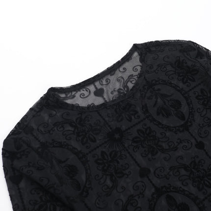 Blusa gótica elegante de manga larga con encaje transparente negro