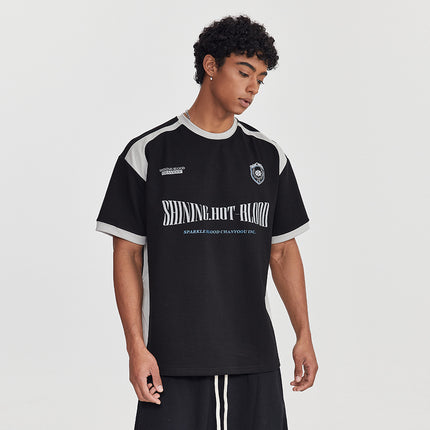 Men's athletic streetwear T-shirt
Oversized sporty graphic tee
Casual urban sports T-shirt
Trendy hip-hop T-shirt for men
Breathable cotton athletic tee