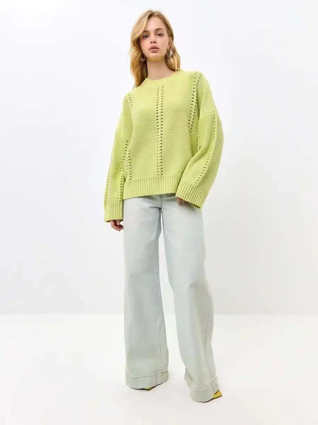 Chic Knit Sweater with White Collar Layered Look | Trendy Pleated Skirt Outfit