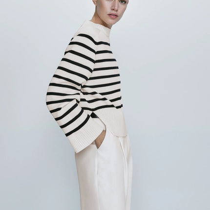 Women’s Striped Knit Sweater Elegant Minimalist Crew Neck Pullover Casual Winter Top