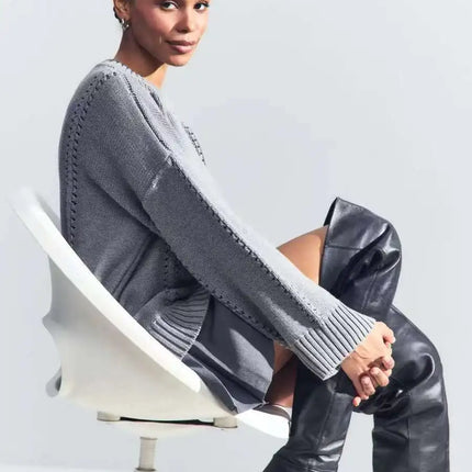 Chic Knit Sweater with White Collar Layered Look | Trendy Pleated Skirt Outfit