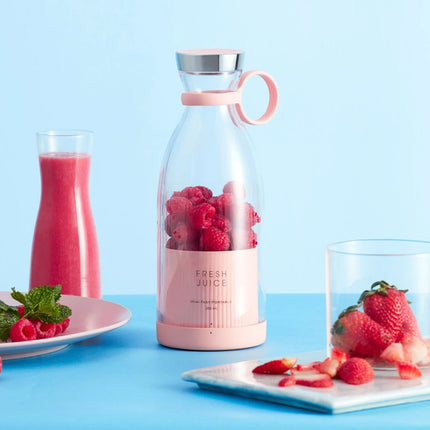 Portable Blender Juicer Bottle – USB Rechargeable Mini Fruit Smoothie Maker