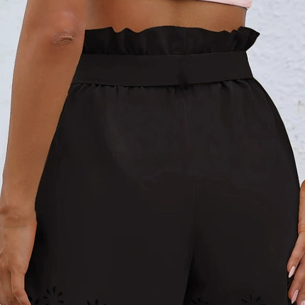 scalloped shorts
tie waist shorts
high waist shorts
beach shorts
summer shorts
casual shorts
tie waist scalloped shorts
decorative hem shorts
feminine scalloped shorts