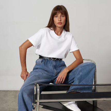 casual t-shirt, stylish t-shirt, classic t-shirt, everyday wear, breathable fabric, trendy fashion, comfortable fit, versatile outfit, wardrobe essential, fashion staple, basic t-shirt