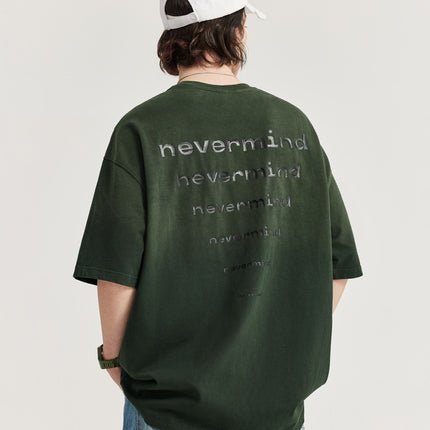 Camiseta unisex con degradado lavado "Never Mind": estilo desgastado y urbano