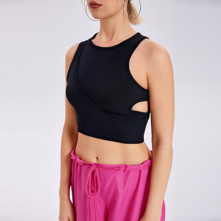 Top corto sin mangas acanalado: moderno y versátil para ropa urbana y conjuntos casuales.