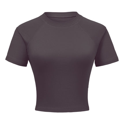 Top corto ajustado: camiseta informal y moderna de manga corta