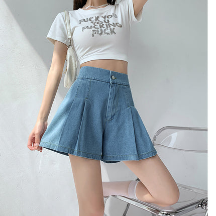 pleated denim shorts
denim shorts
high waisted shorts
casual shorts
jean shorts
wide leg shorts
trendy shorts
comfortable denim shorts
everyday denim shorts
fashionable pleated shorts
wide leg denim mini shorts
